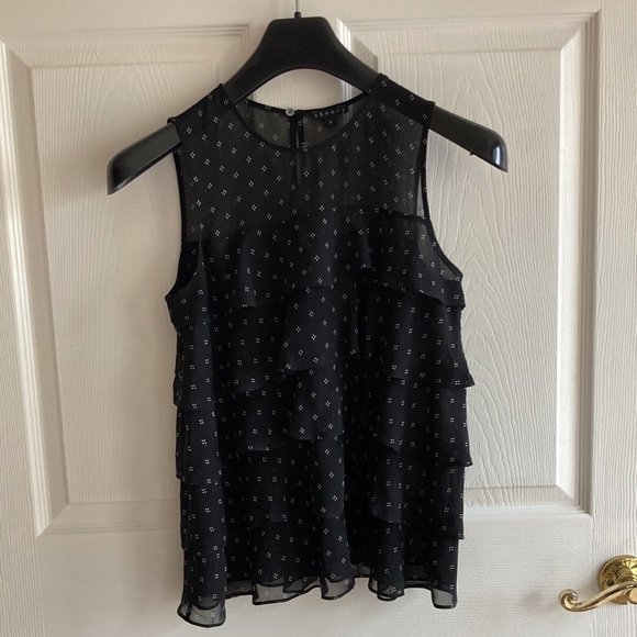 Theory  NWOT silk chiffon sleeveless blouse. Size S. - Picture 4 of 7